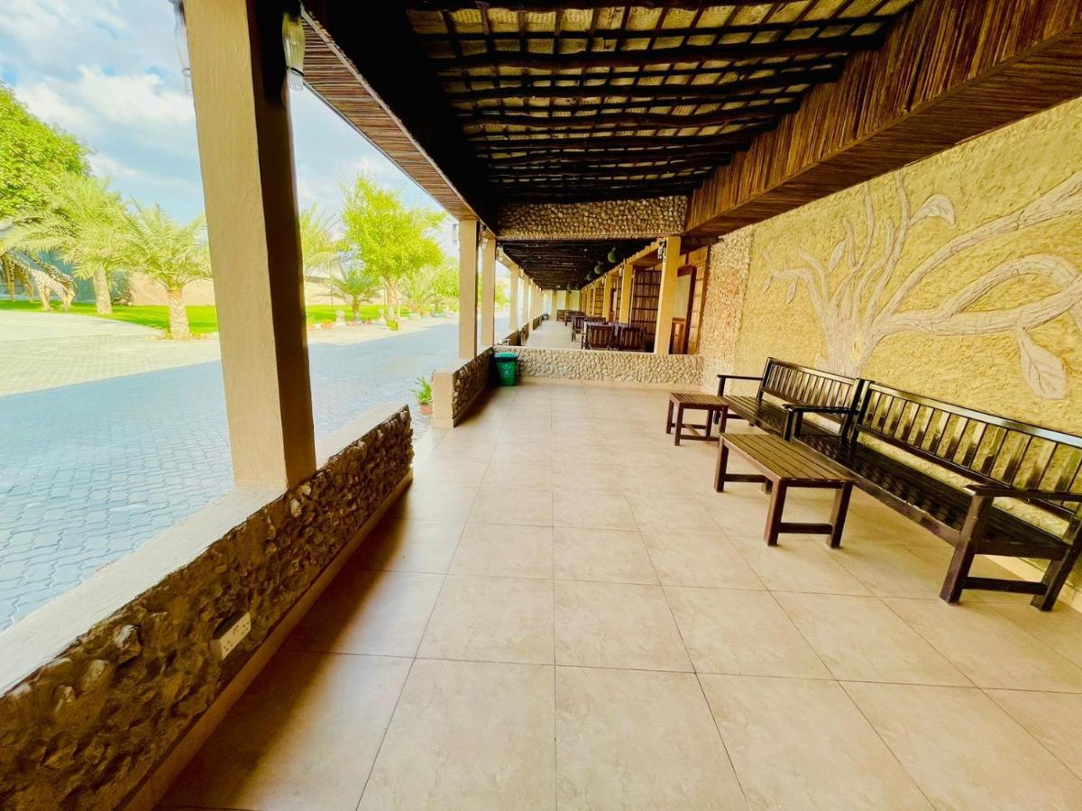 Daraysh Hotel Adh Dhayd Exterior photo